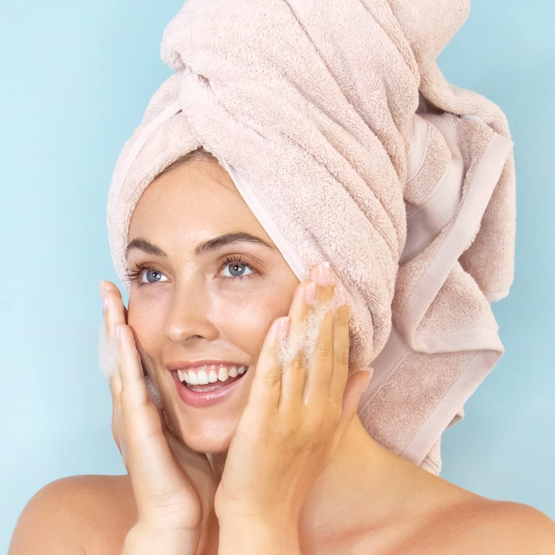 Elizabeth Mott lather foam detail showing airy foam and gentle cleansing performance