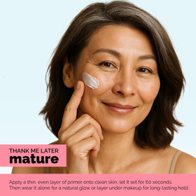 Elizabeth Mott application on model prepping skin for longer-lasting makeup