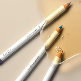 Ere Perez creamy texture swatch of Earth brown highlighting blendable payoff and hydration