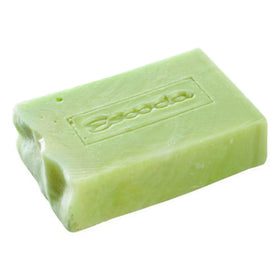 Escoda close-up of soap texture highlighting olive oil conditioning benefit