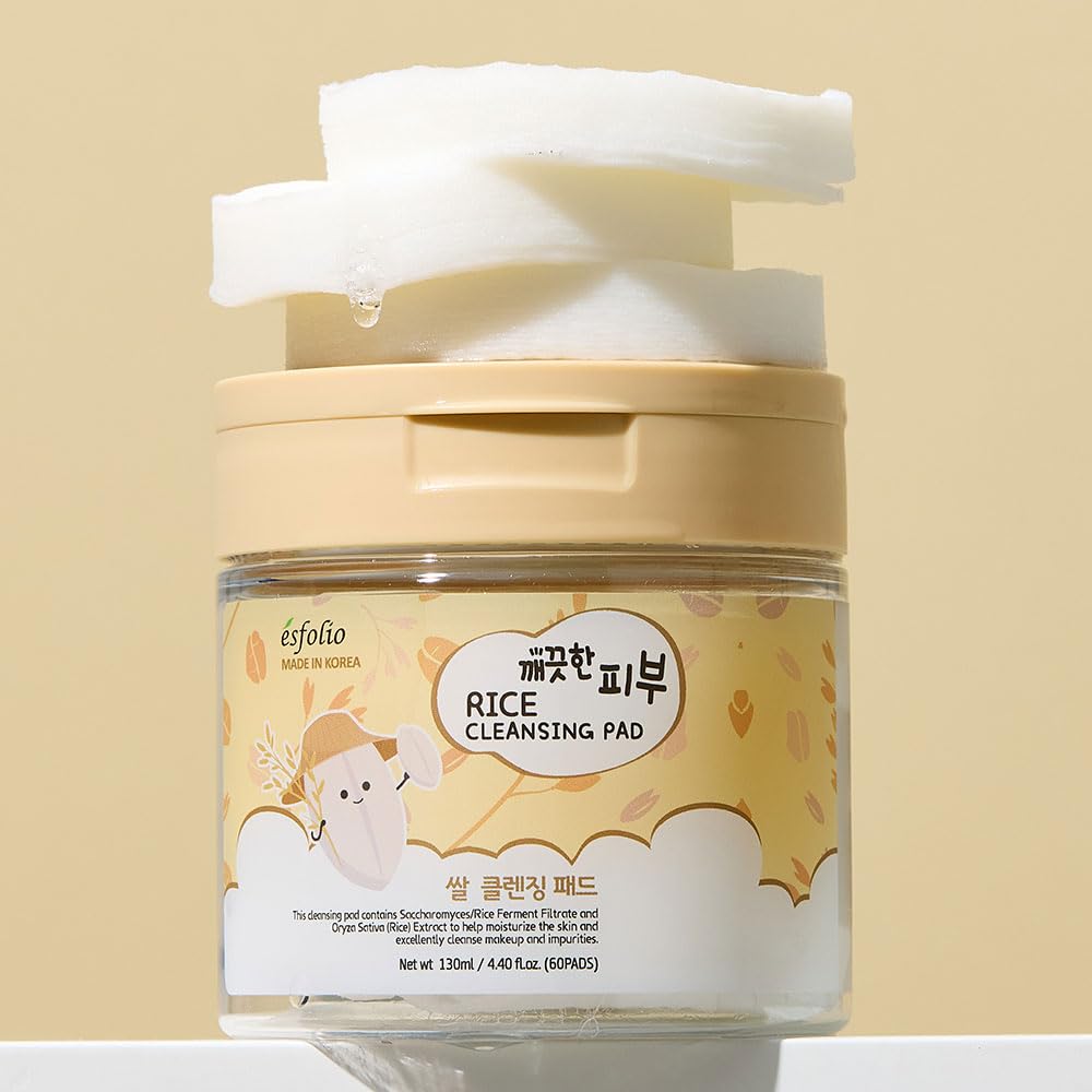 esfolio removing makeup with pad for quick refresh