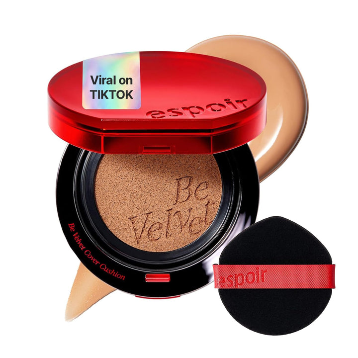 ESPOIR front compact showing brand and sleek case for portable touch-ups