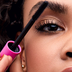 essence before and after lashes demonstrating dramatic volume and visible length