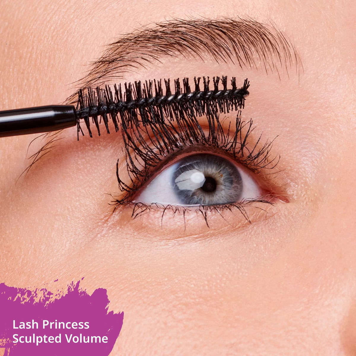 Essence Cosmetics before and after lashes showcasing defined volumized effect