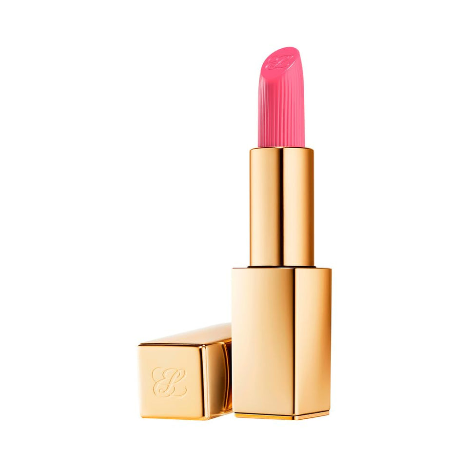 Estée Lauder front packaging showing shade 220 Powerful and sleek case, elegant carry benefit