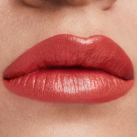 Estée Lauder arm swatches display Frosted Apricot color payoff and buildability