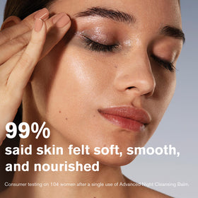 Estée Lauder massage demonstration of balm turning into oil to dissolve makeup