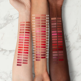 Estée Lauder cream swatch texture illustrating smooth satin finish benefit