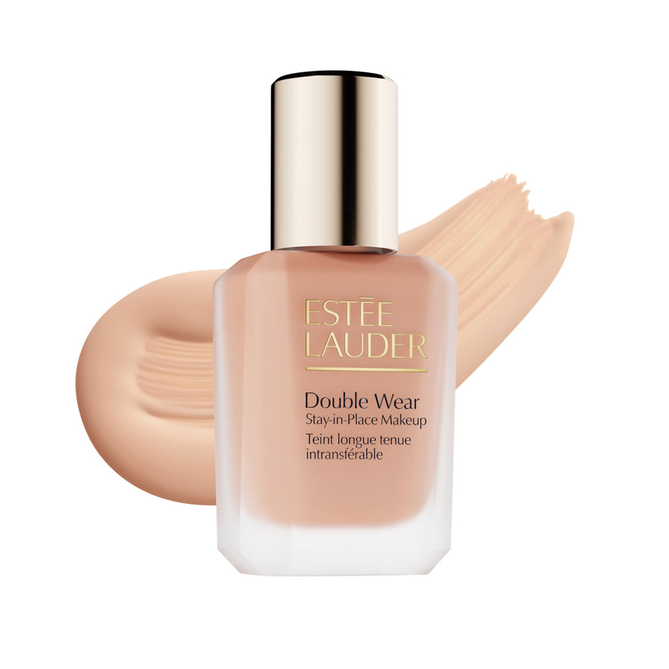 Estée Lauder front bottle showing label and shade for lasting coverage