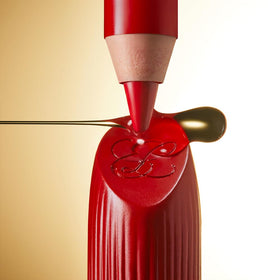 Estée Lauder lip liner in use with brush blending for polished, transfer-resistant finish