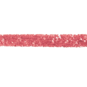 Estée Lauder lip liner tip close-up showing smooth texture and precise application benefit