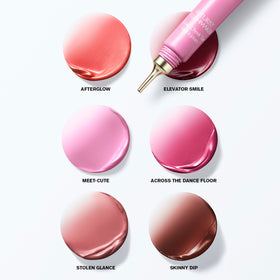 Estée Lauder application on fingertip demonstrating blendability and natural finish