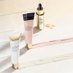 Estée Lauder label close-up highlighting ingredients and clean formulation benefit