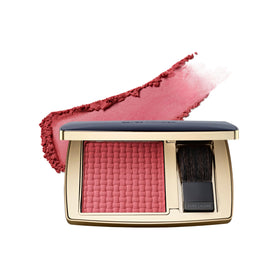Estée Lauder compact front view showing Pink Kiss shade and sleek design benefit: elegant portability
