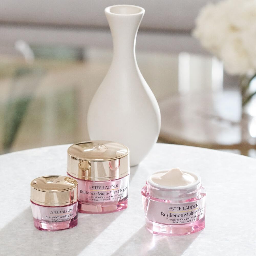 Estée Lauder back label with ingredients and product information benefit