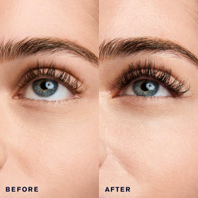 Estée Lauder close-up of BrushComber Extreme wand for defined lashes