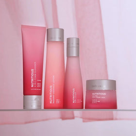 Estée Lauder recyclable carton and FSC-certified paper packaging detail