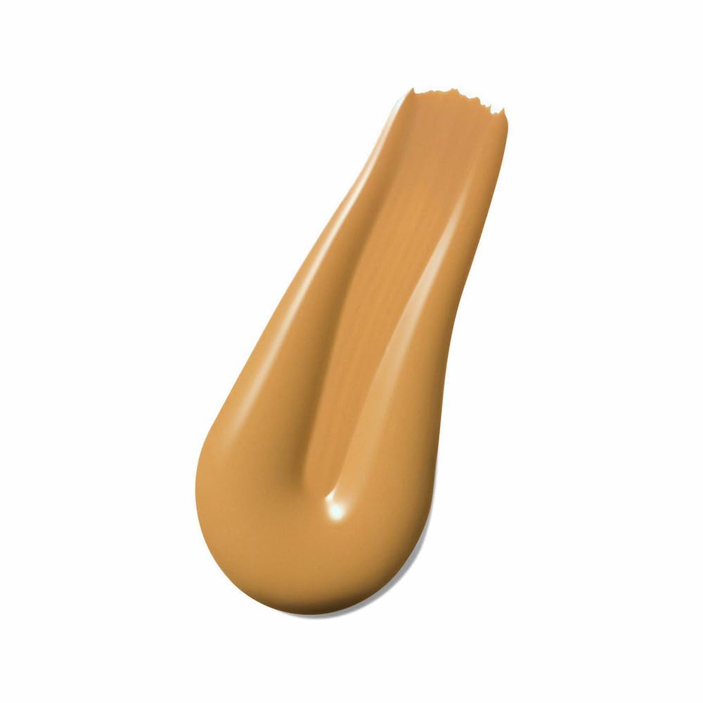 Estée Lauder texture close-up displaying creamy high-pigment finish