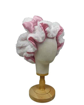 Etcial bonnet teddy exterior texture for cozy comfortable wear