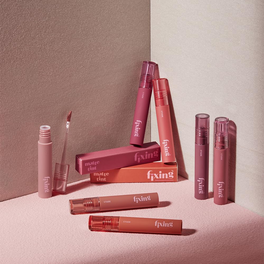 ETUDE before and after wear comparison demonstrating long-lasting matte color benefit
