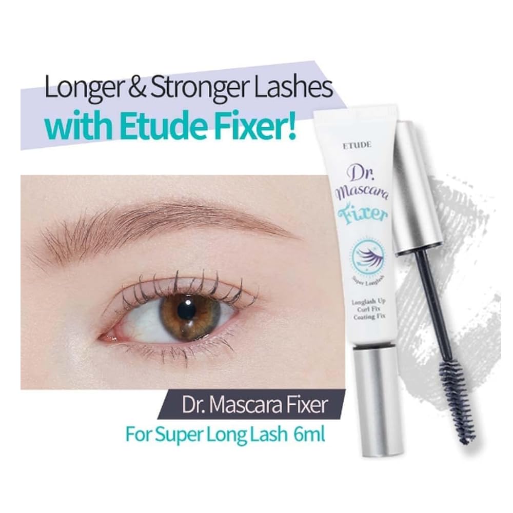 ETUDE application on lashes demonstrating lifted curl and definition