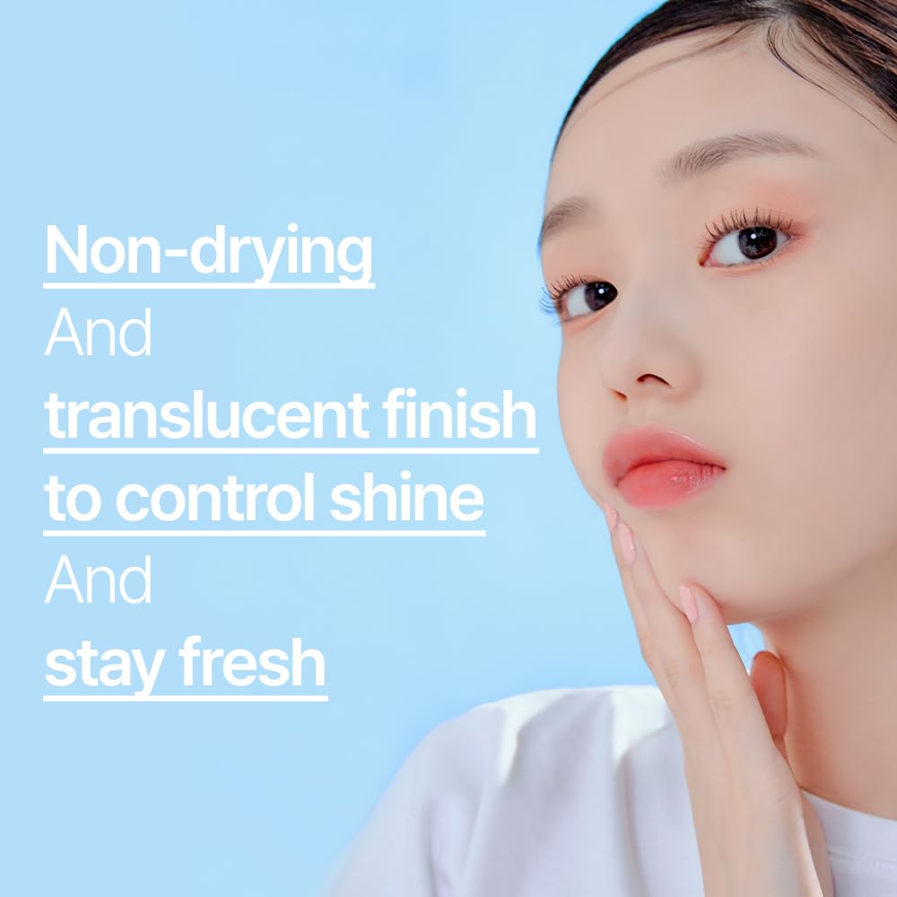 ETUDE powder texture close‑up showing micro mineral granules for gentle sebum absorption