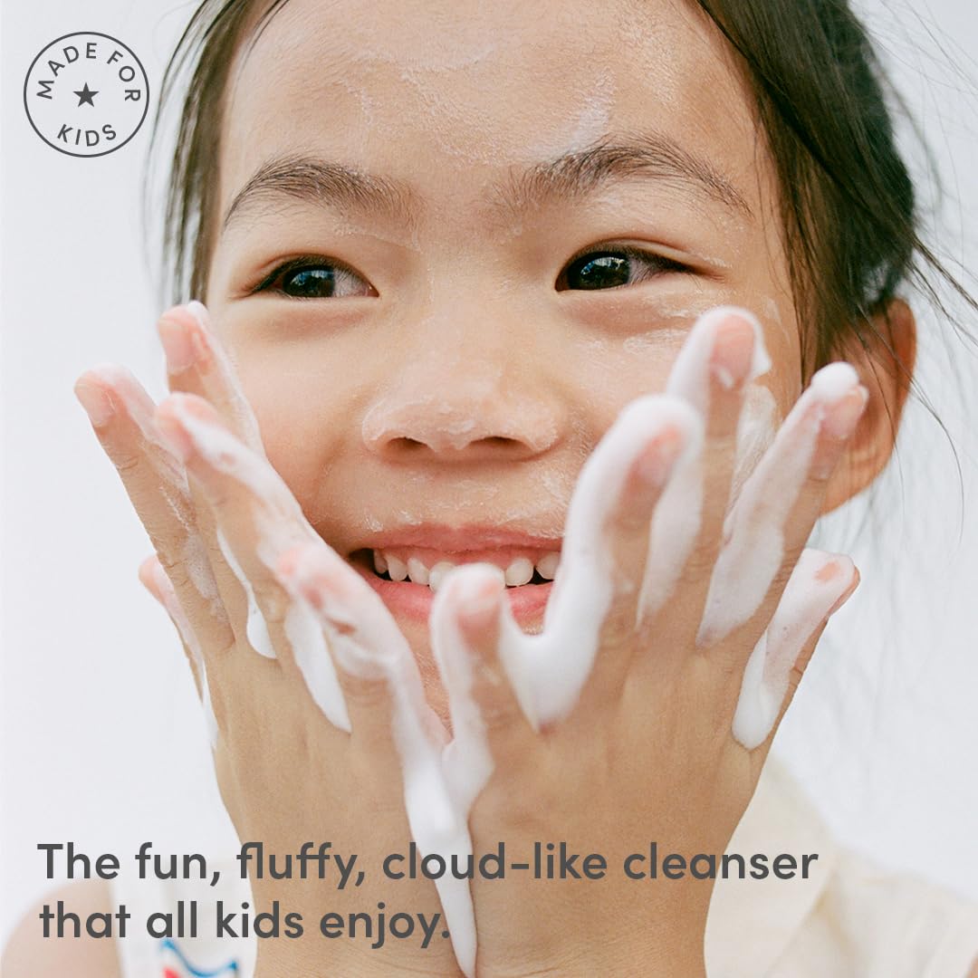 Evereden cloud face wash ingredients panel showing clean, vegan benefits