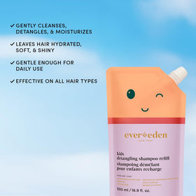 Evereden family bathtime scene with child smiling while caregiver brushes hair easily