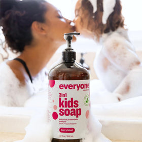 Everyone label and ingredients view showing clear product information