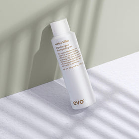 EVO used by stylist creating textured layers, versatile styling benefit