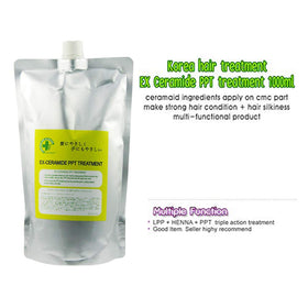 Ex Ceramide texture close-up demonstrating creamy concentrate for repair