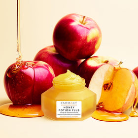 Farmacy creamy honey mask texture close-up showing smooth, rich consistency