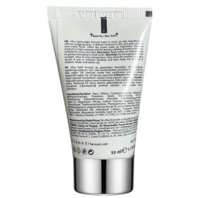 FARMASi close-up on skin showing matte finish that reduces shine for a polished look