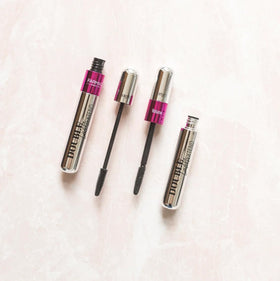 FARMASi in a makeup bag suggesting travel-friendly, buildable wear
