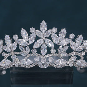 FASNAHOK styled in wedding scene adding refined sparkle to outfit