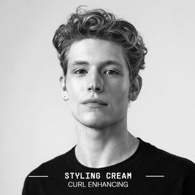 Fatboy Hair cream-gel texture close-up illustrating lightweight consistency for easy spread