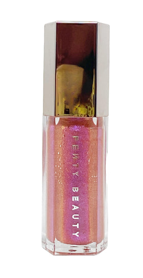 FENTY BEAUTY close-up of Trace'd Out Riri lip liner tip showing creamy texture for precise application