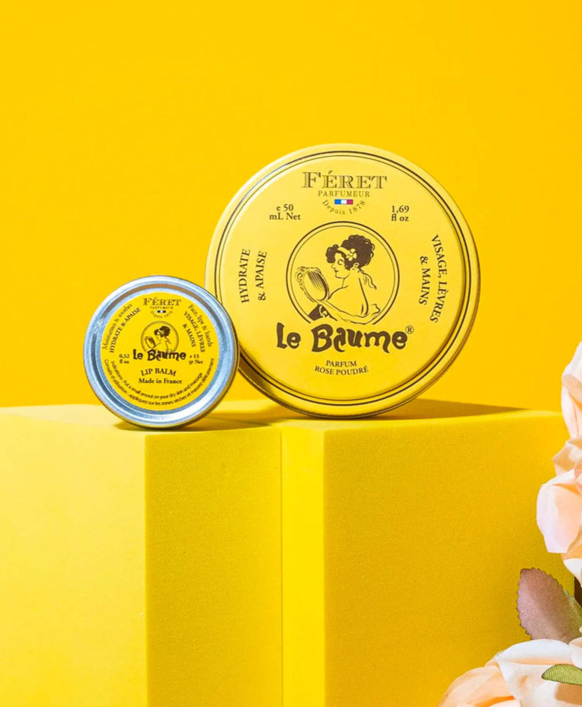 Feret Parfumeur balm in hand demonstrating easy application and convenient portability benefit