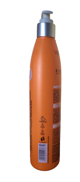 Firenze Professional texture close-up demonstrating lightweight formula for smooth, non-greasy hydration