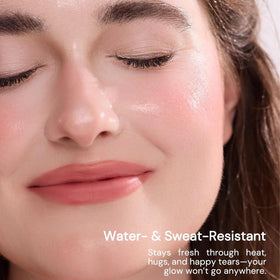 Flower Knows application with fingers demonstrating easy blending benefit