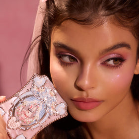 Flower Knows matte texture detail illustrating soft, easily blendable pigments