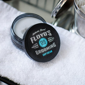 Floyd's 99 label close-up displaying ingredients and easy-to-read benefits