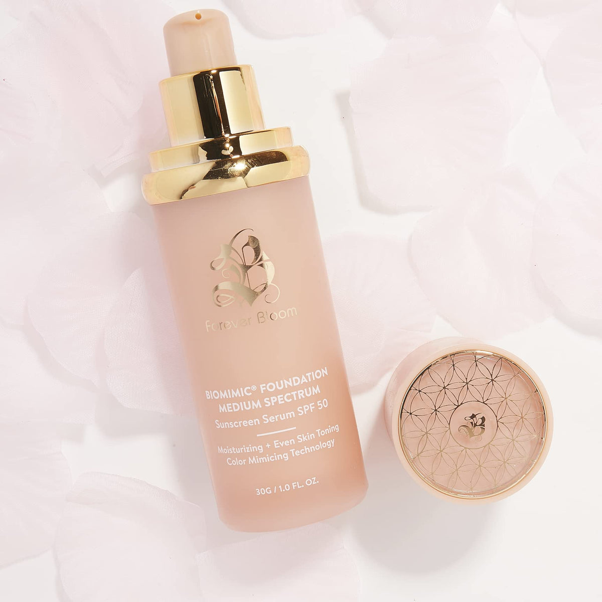 Forever Bloom ingredients and antioxidants display showing nourishing effect