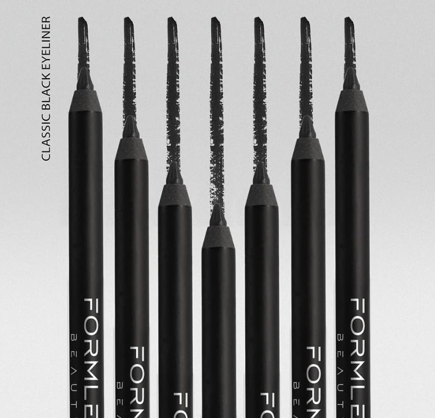 Formless Beauty eyeliner creamy tip close-up demonstrating smooth glide and precise control