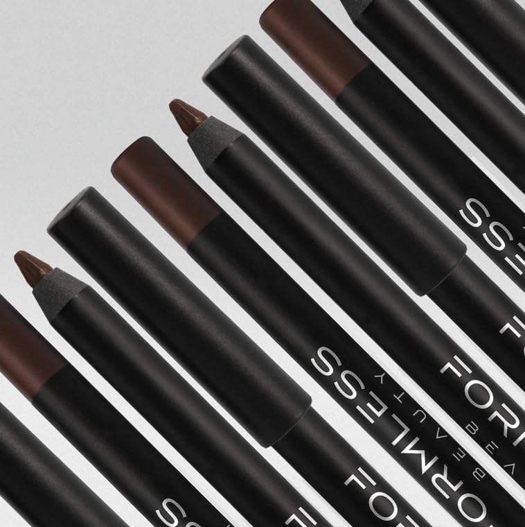 Formless Beauty Hollywood Brown held in hand to show size and portability