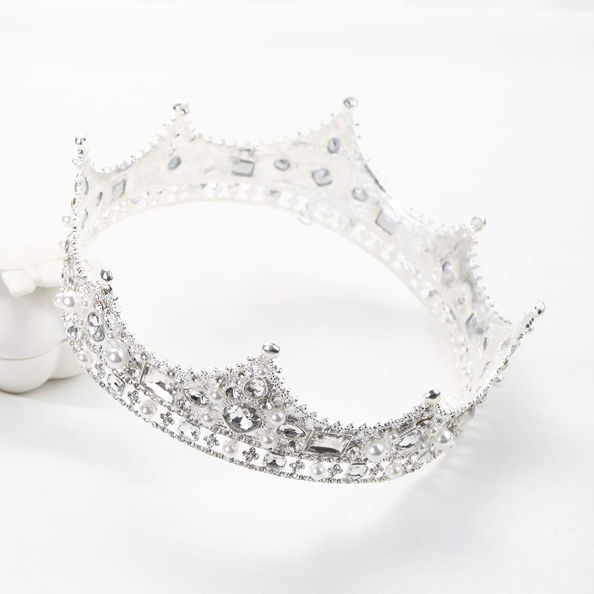 FORSEVEN close-up of crystal and pearl detail highlighting sparkle and texture benefit: elegance