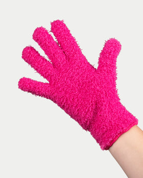 FRAMAR mitts staged in salon setting for professional workflow