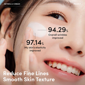 FRANKLY visual of ceramide molecules and ginseng root highlighting hydration and antioxidant support