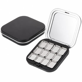 FRCOLOR front closed palette showing compact protective design and portability
