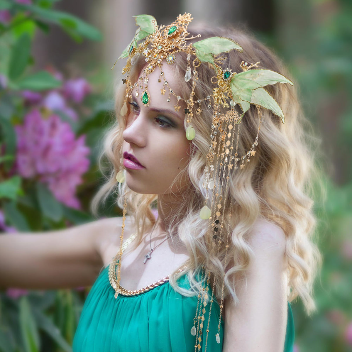 FRESHME tassel detail in motion adding theatrical movement and visual interest